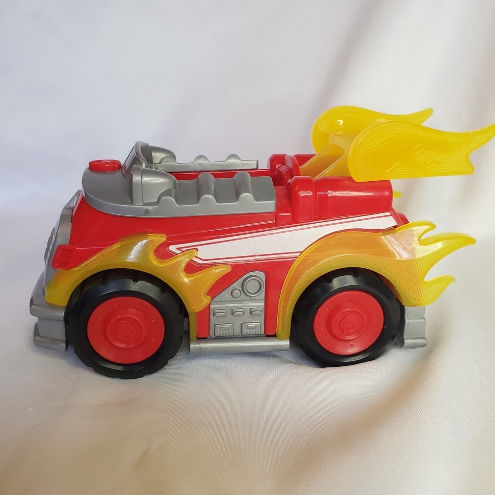 Spin Master Paw Patrol Mighty Pups‎ Super Paws Deluxe Marshall Vehicle